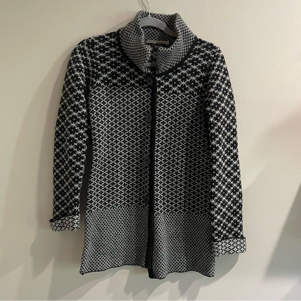 Chiaramente‎ Italian Wool Black Button Up Cardigan Sweater